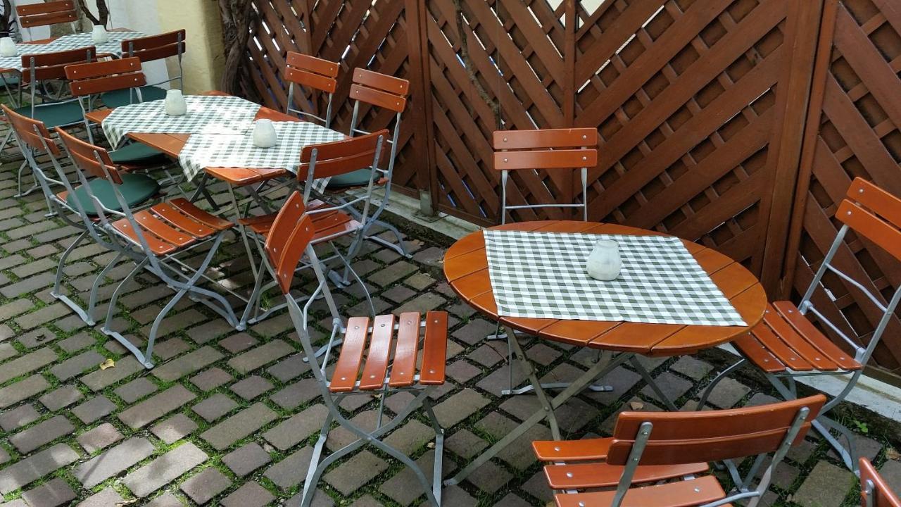 Familienfreundliche Apartments Am Park Вюрцбург Екстер'єр фото